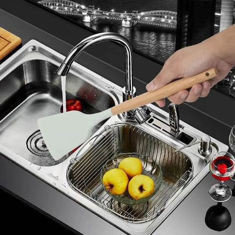12 - Piece Silicone Kitchen Utensil Set with Wooden Handles. - 3sung llc