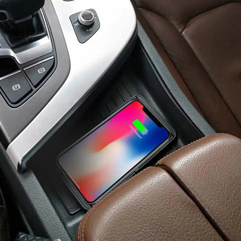 Fast Wireless Car Charger with Silicone Pad for iPhone & Samsung. - 3sung llc